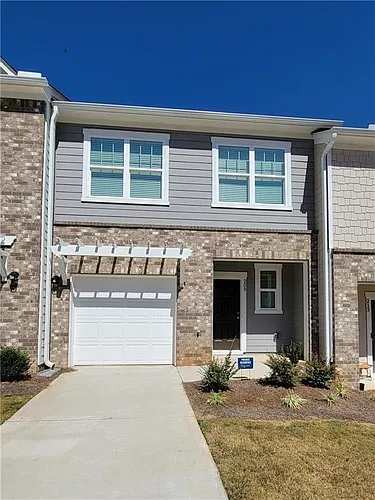 209 Swindon Dr Photo 1