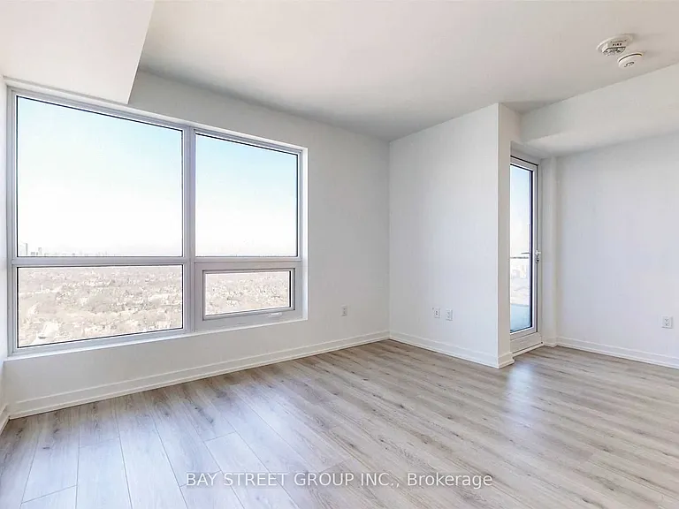 395 Bloor St E #4906 — Photo 9