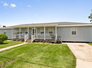 130 Vivian St, Houma, LA 70363