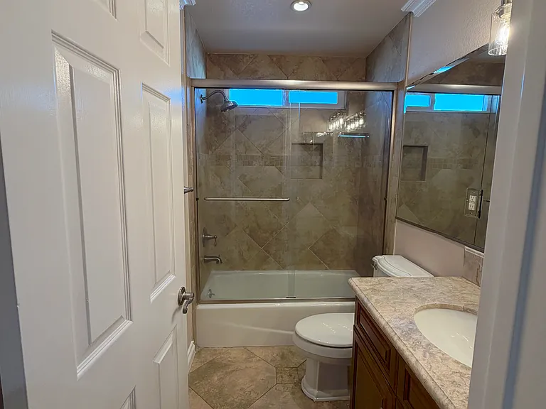 2nd bathroom.