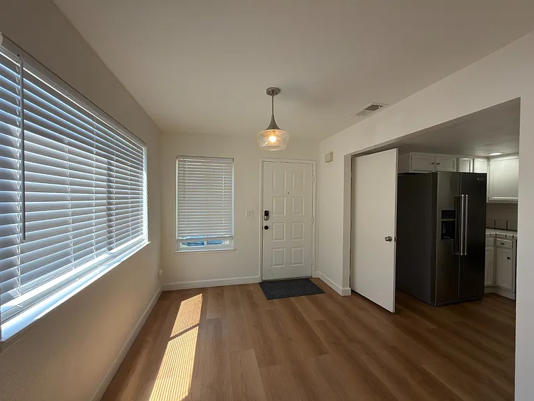 770 Harrison St #14 — Photo 3