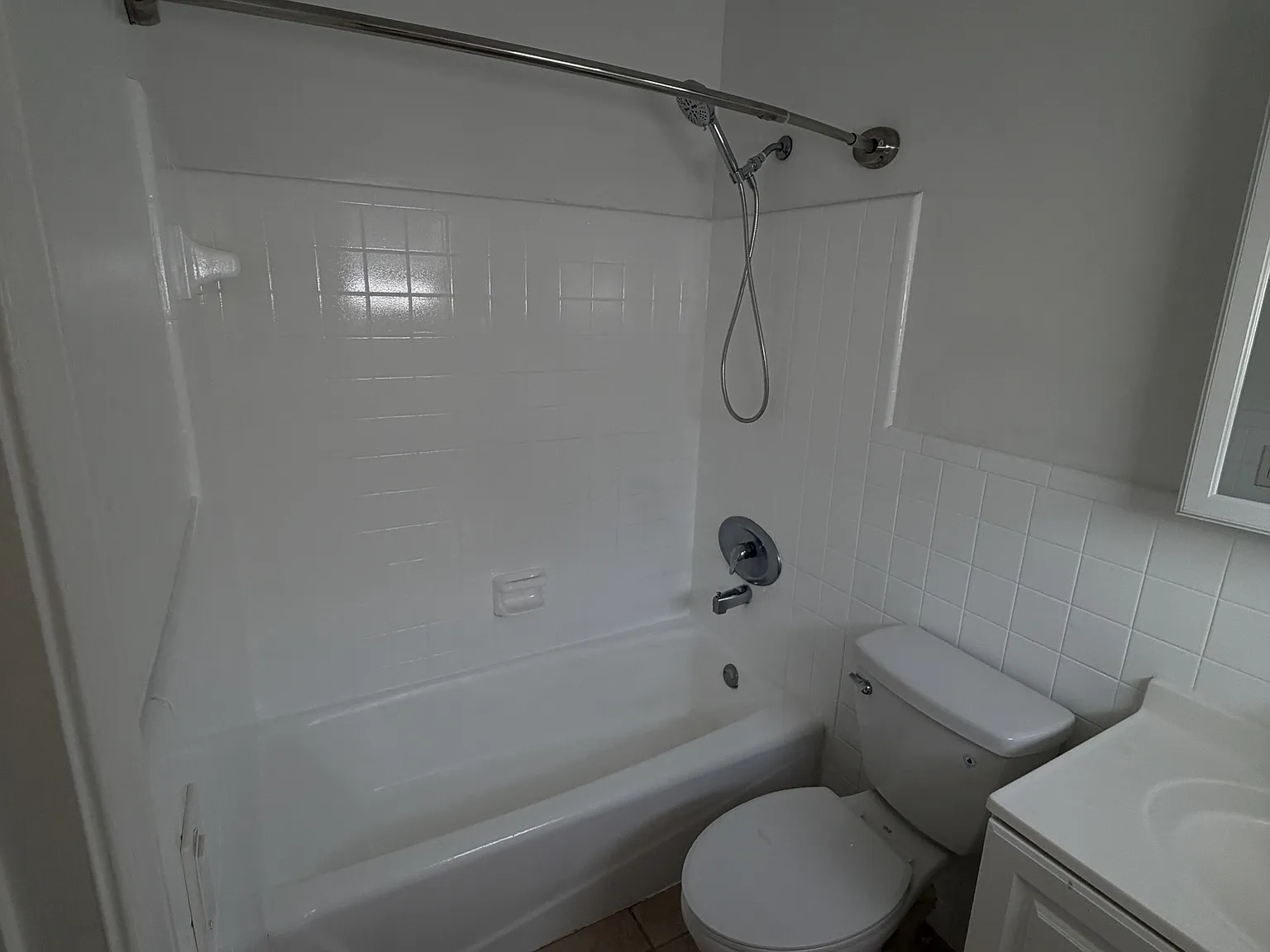 316 - Lamplighter LC — Photo 4