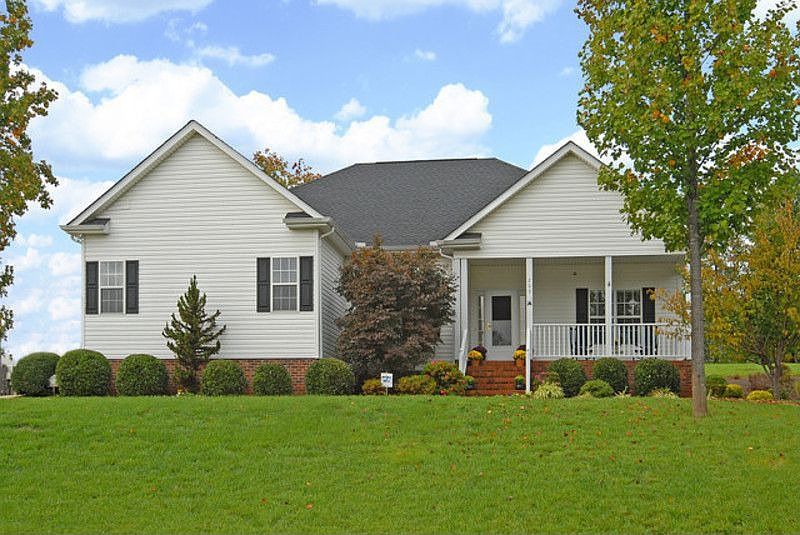 1st image of 209 Harbor Landing Dr