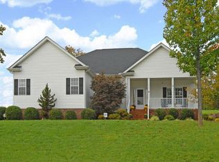 209 Harbor Landing Dr, Mooresville, NC 28117