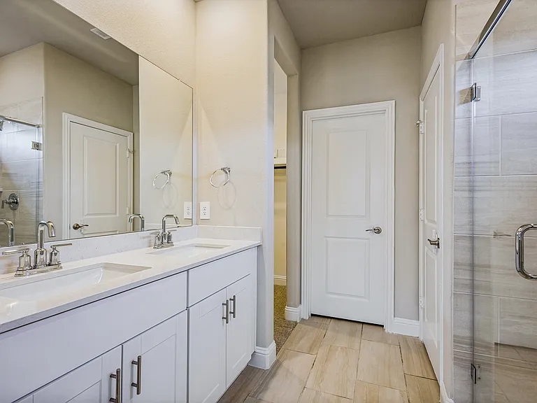 801 McKenna Dr — Photo 19