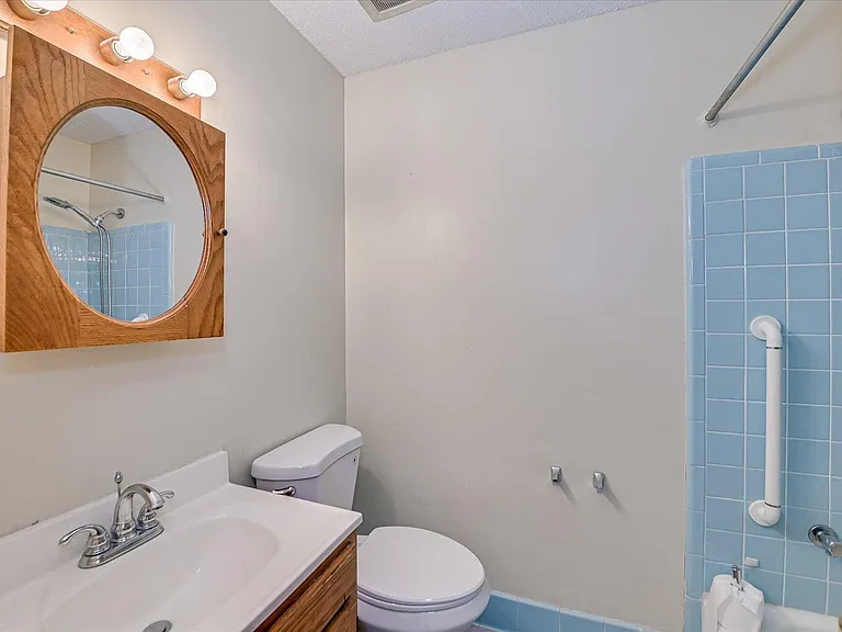242 Maywood Dr — Photo 18