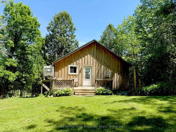 300 Canrobert St, Arran Elderslie, ON N0G 2N0