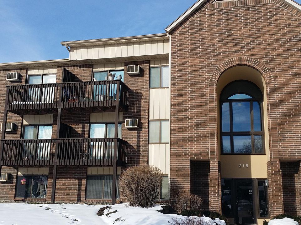 1st image of 217 S Maple St SE #204
