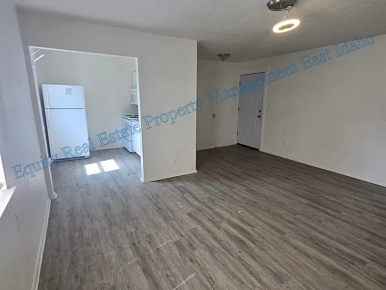 229 S Garfield Ave #3 — Photo 18