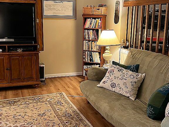 5th image of 4858 Cloister Dr