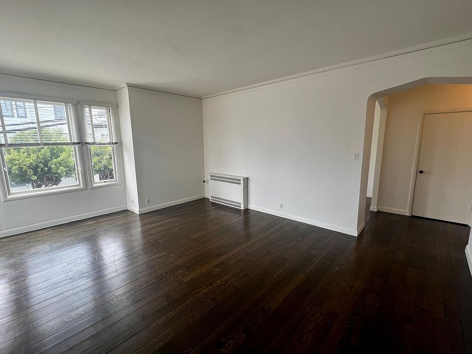 1st image of 3055 Scott St