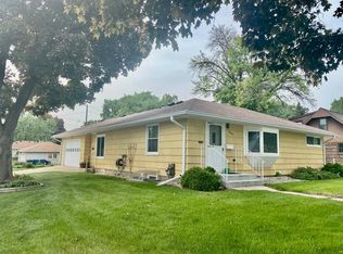 7244 Clinton Ave S, Richfield, MN 55423