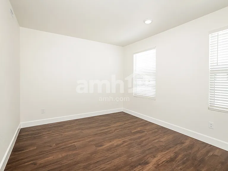 6448 Intuition Ln — Photo 13