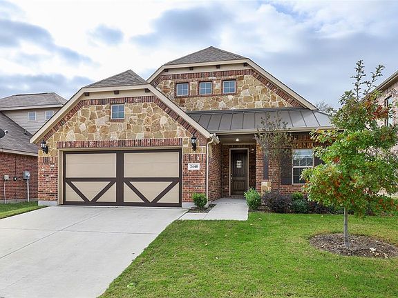 2nd image of 2440 Whispering Pines Dr