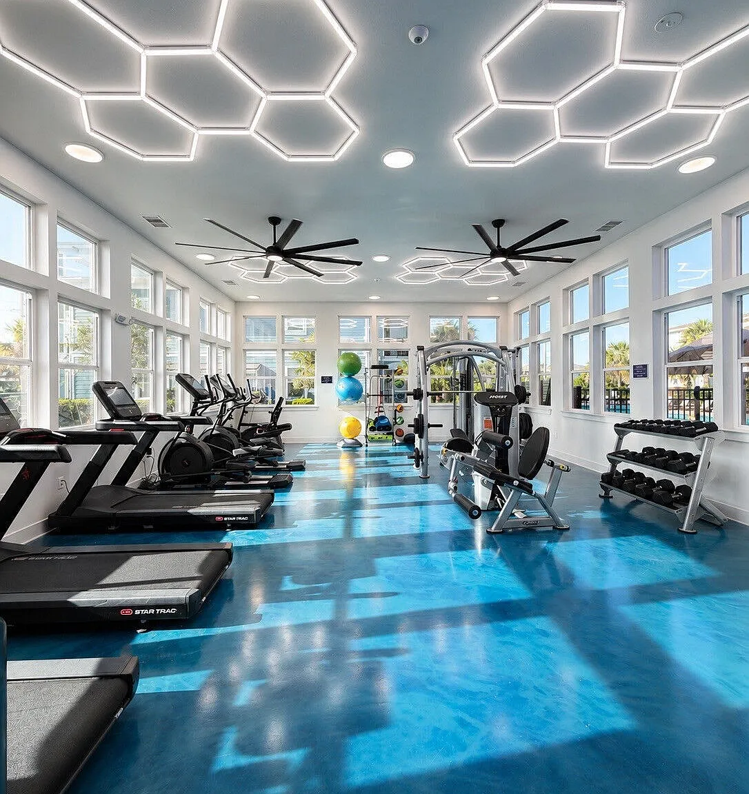 Lumen Luxury Apartments — Photo 2