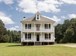 300 Kneeto Dr, Louisburg, NC 27549