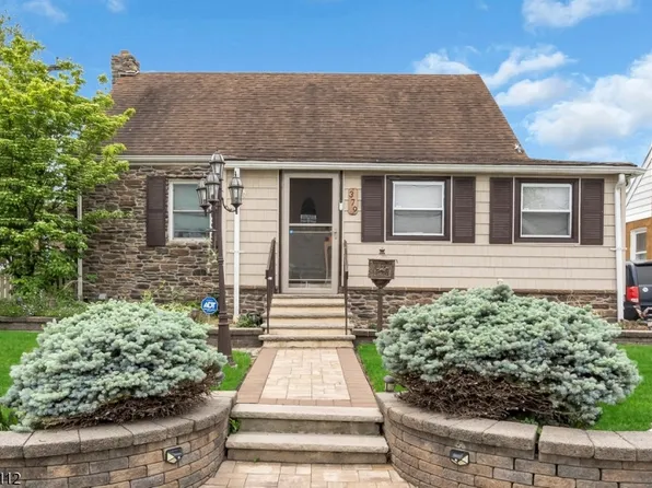 379 Ashley St, Perth Amboy City, NJ 08861