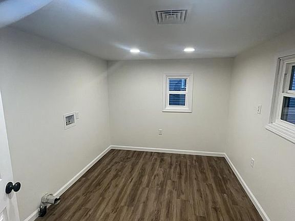 5th image of 118 Jacob Dr