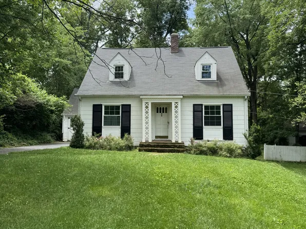 4401 Iroquois Ave, Nashville, TN 37205