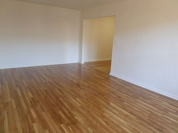 3rd image of 7410 35th Ave APT 618