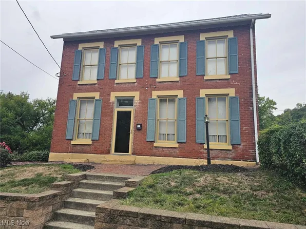 817 Hughes St, Zanesville, OH 43701