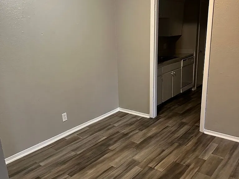 The Lewiston Apartments — Photo 4
