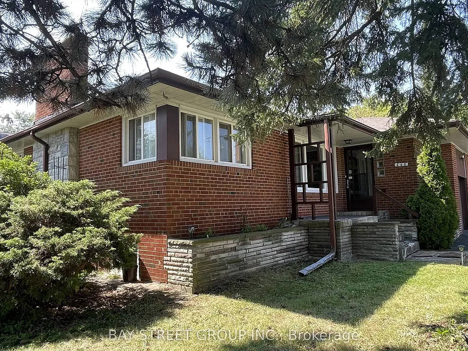 260 Moore Park Ave