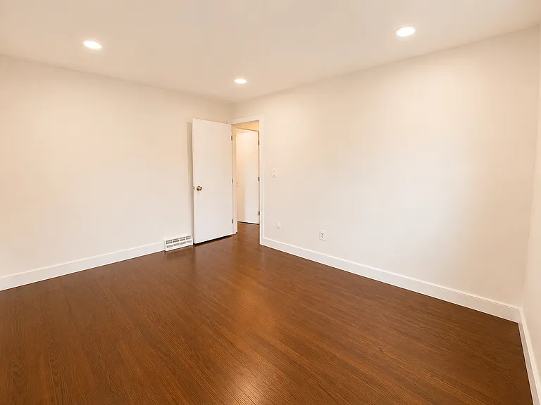 66 Harrison Ave — Photo 19