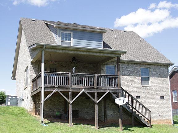 5th image of 2234 Fairfax Dr