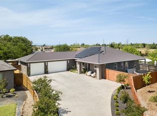 4 Presley Ct, Chico, CA 95973