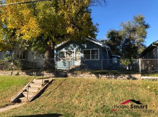 724 W P St, Lincoln, NE 68528