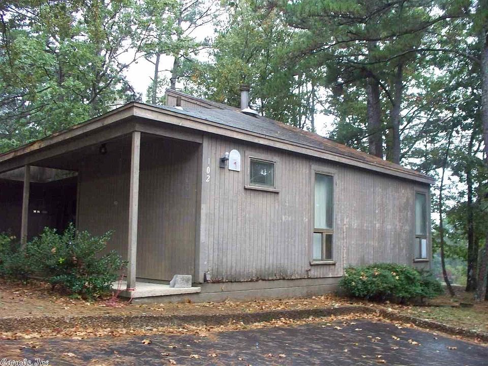 2nd image of 102 Shadow Ridge Ct