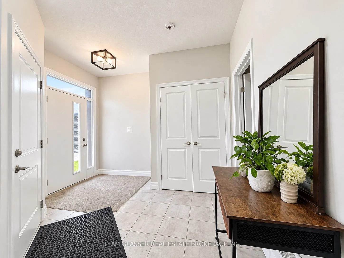 5 bed, $3,200 — Photo 3