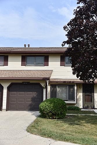 1st image of 34015 N White Oak Ln Building 50-C