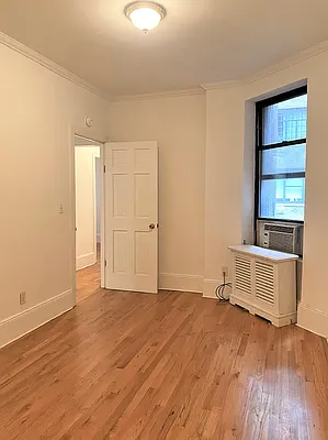 Rented by CitySites Real Estate Group | media 19