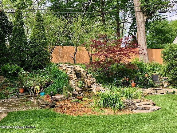 5th image of 2604 McCoy Way