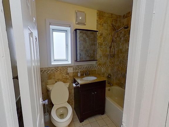 5th image of 2230 92nd St Floor 2