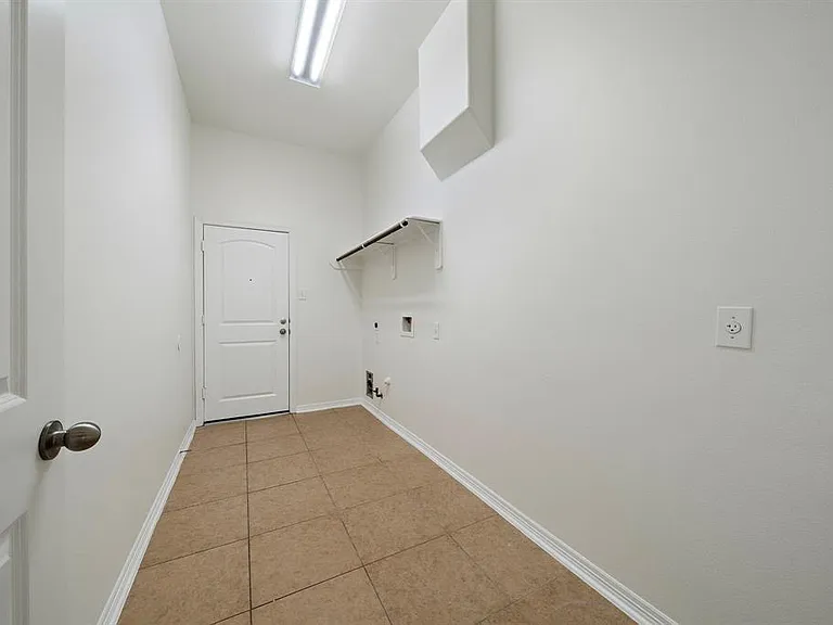 3818 Orchard Springs Ct — Photo 39