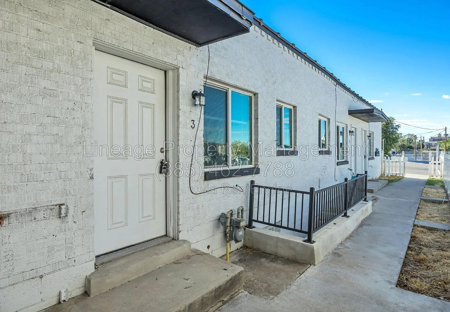 1 bed, 1.0 bath, $925 — Photo 3