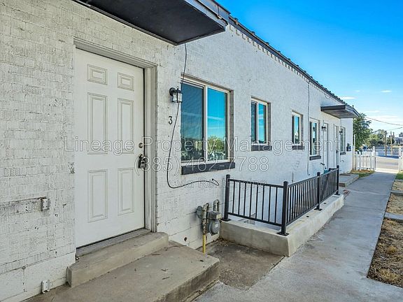 3rd image of 420 W 20th St #3