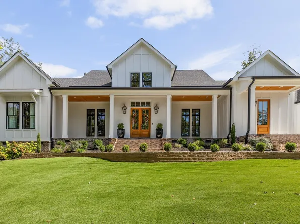 9132 Bill Reed Rd, Ooltewah, TN 37363