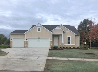 3569 Jamesfield Dr, Hudsonville, MI 49426