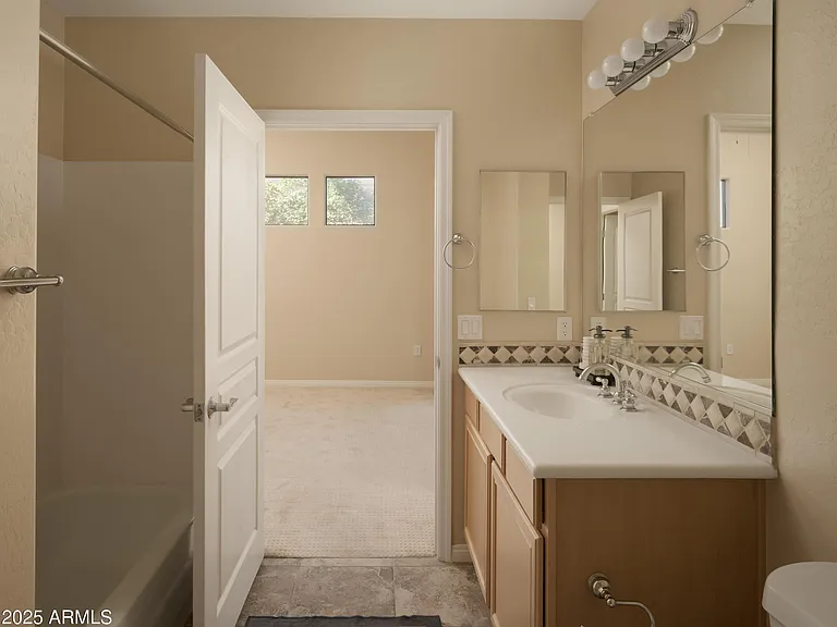 2989 N 44th St #2001 — Photo 14