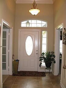 1st image of 1802 Old Oak Dr