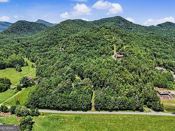2nd image of 1624 Bettys Creek Rd