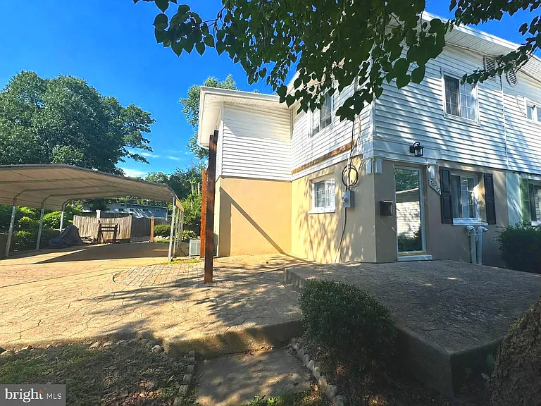 10710 Ashby Pl — Photo 1
