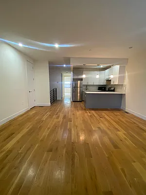 Rented by Hagstrom Management Inc | media 3