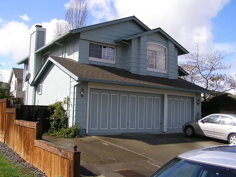 9488 Wellington Cir — Photo 1