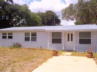 951 Lake June Rd, Lake Placid, FL 33852