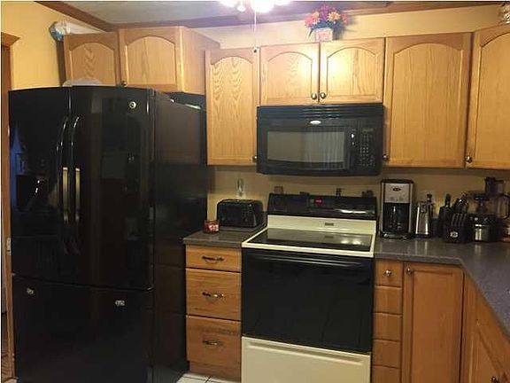 4th image of 4010 Brookcrest Dr NE
